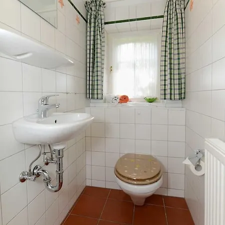 Vakantiehuis Buurnstrat 20b _ Komfort_ Reethaus *